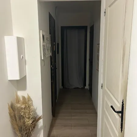 Coquet Appartement, Quartier Historique De Centre