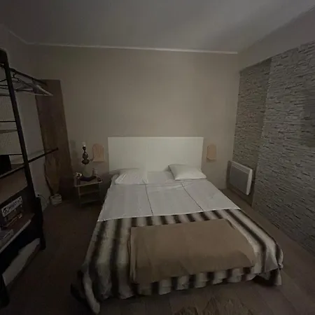 Coquet Appartement, Quartier Historique De Centre Apartment *