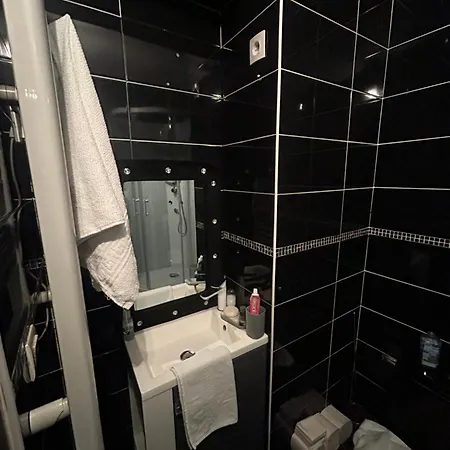 Coquet Appartement, Quartier Historique De Centre