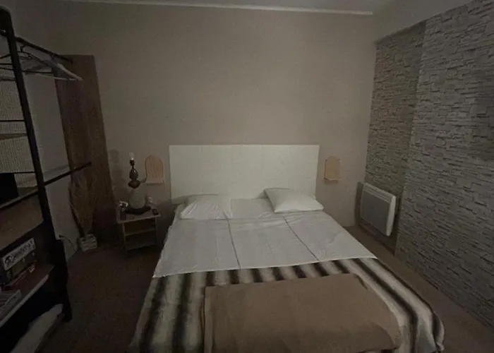 Coquet Appartement, Quartier Historique De Centre 아파트 *